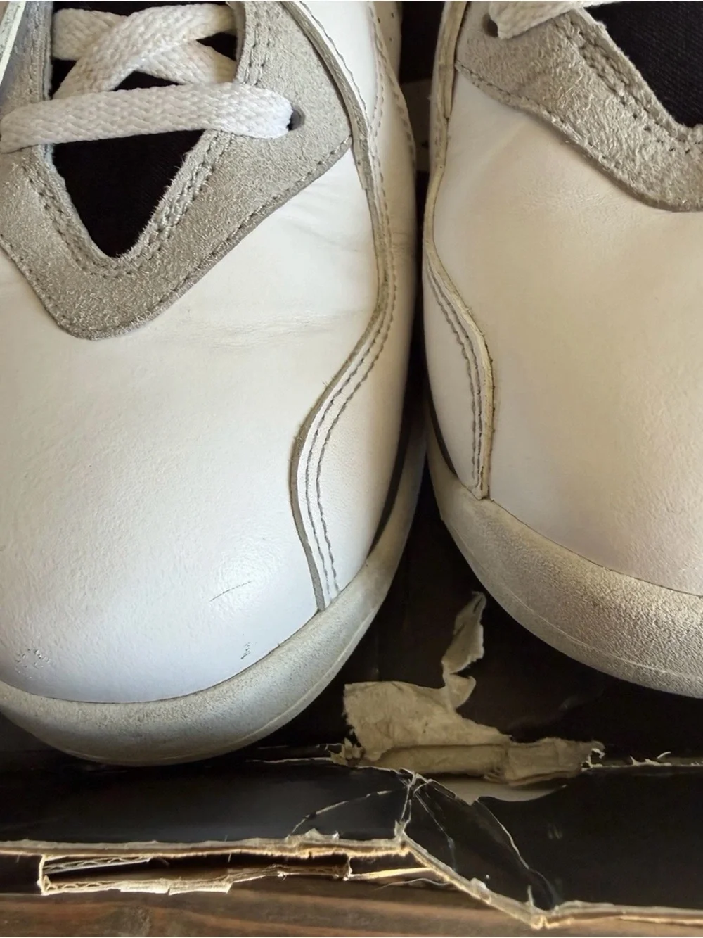 Jordan 8 “Bugs Bunny” Retro 2013 Men’s Size 15
